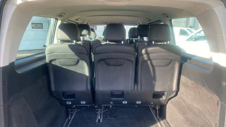 Mercedes-Benz Vito Tourer L3 Diesel Rwd 116 CDI Select 9-Seater 9G-Tronic